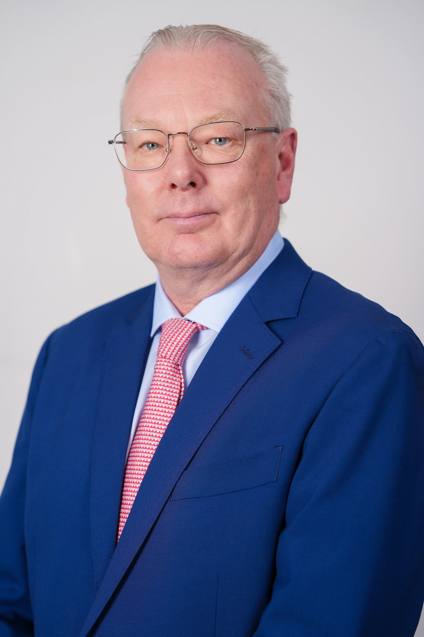 Mr. Stuart Hambleton